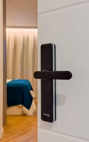 Studio à venda com 24m², 1 quarto e sem vaga Studio à venda com 24m², 1 quarto e sem vagaFechadura Eletrônica