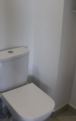 Apartamento à venda com 84m², 2 quartos e sem vaga Apartamento à venda com 84m², 2 quartos e sem vagaLavabo