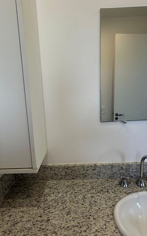 Apartamento à venda com 84m², 2 quartos e sem vaga Apartamento à venda com 84m², 2 quartos e sem vagaBanheiro da Suíte 1