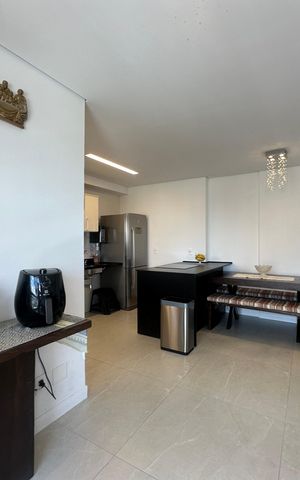 Apartamento à venda com 84m², 2 quartos e sem vaga Apartamento à venda com 84m², 2 quartos e sem vagaSala