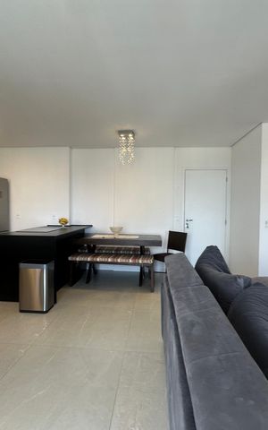 Apartamento à venda com 84m², 2 quartos e sem vaga Apartamento à venda com 84m², 2 quartos e sem vagaSala