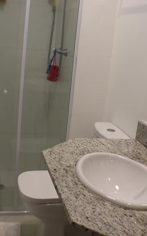 Apartamento à venda com 84m², 2 quartos e sem vaga Apartamento à venda com 84m², 2 quartos e sem vagaBanheiro da Suíte 2