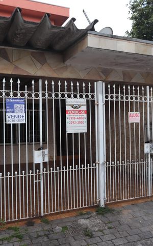 Casa à venda com 125m², 2 quartos e 2 vagasFachada