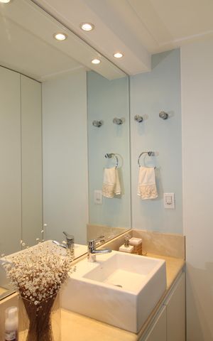 Apartamento à venda com 97m², 2 quartos e 2 vagasBanheiro