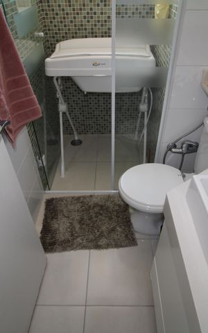 Apartamento à venda com 97m², 2 quartos e 2 vagasQuarto 3 - Banheiro