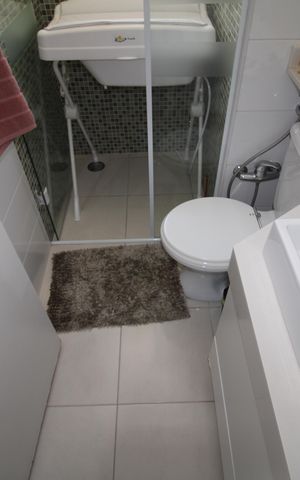 Apartamento à venda com 97m², 2 quartos e 2 vagasQuarto 3 - Banheiro