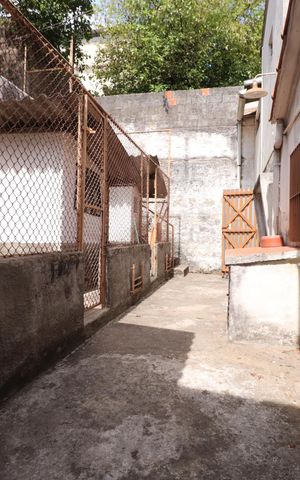 Casa à venda com 100m², 5 quartos e 11 vagasQuintal