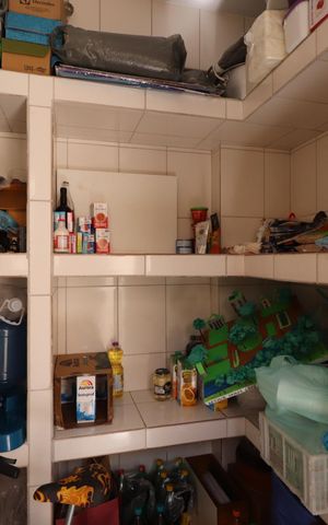 Casa à venda com 100m², 5 quartos e 11 vagasDespensa