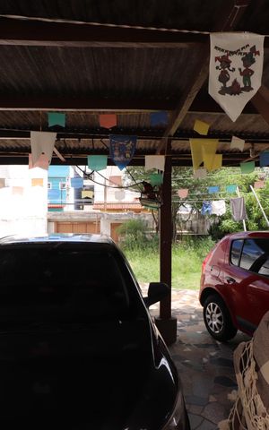 Casa à venda com 100m², 5 quartos e 11 vagasGaragem