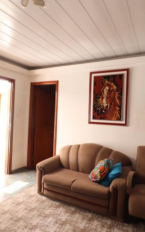 Casa à venda com 100m², 5 quartos e 11 vagasSala