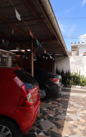 Casa à venda com 100m², 5 quartos e 11 vagasGaragem