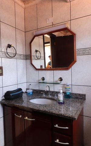 Casa à venda com 100m², 5 quartos e 11 vagasBanheiro 4