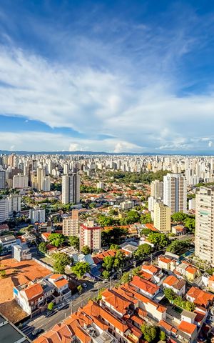 Apartamento à venda com 300m², 4 quartos e 4 vagas Apartamento à venda com 300m², 4 quartos e 4 vagasSuíte Master - Vista