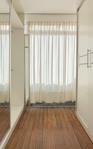 Apartamento à venda com 300m², 4 quartos e 4 vagas Apartamento à venda com 300m², 4 quartos e 4 vagasSuíte Master - Closet 1