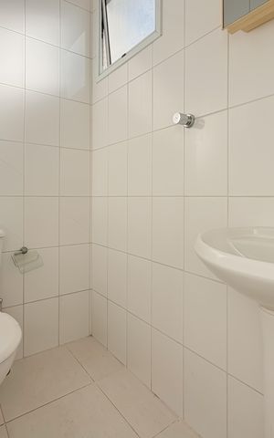 Apartamento à venda com 300m², 4 quartos e 4 vagas Apartamento à venda com 300m², 4 quartos e 4 vagasBanheiro de serviço