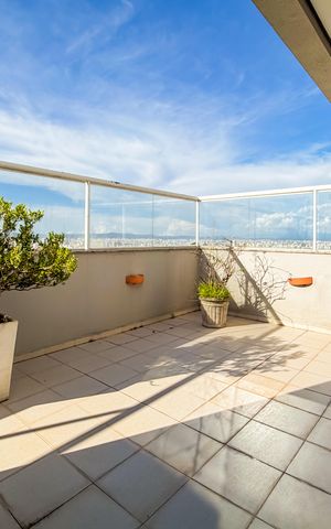 Apartamento à venda com 300m², 4 quartos e 4 vagas Apartamento à venda com 300m², 4 quartos e 4 vagasSala - Área Externa