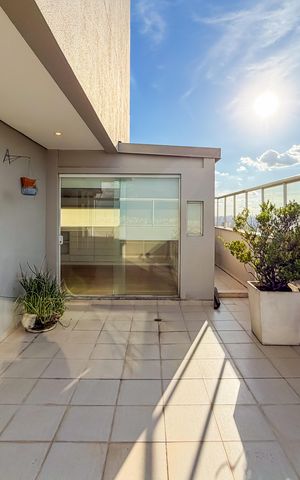Apartamento à venda com 300m², 4 quartos e 4 vagas Apartamento à venda com 300m², 4 quartos e 4 vagasSala - Área Externa