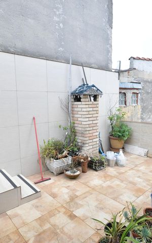 Casa à venda com 260m², 2 quartos e 2 vagasÁrea de Serviço