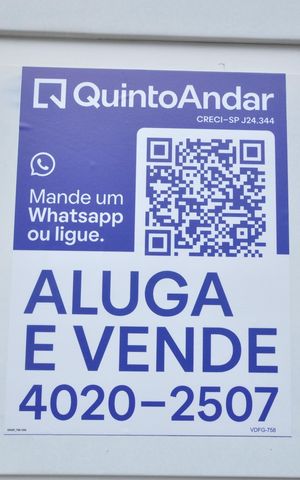 Casa à venda com 260m², 2 quartos e 2 vagasPlaca