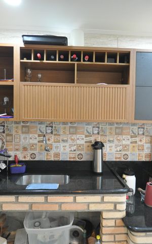 Casa à venda com 260m², 2 quartos e 2 vagasÁrea da Churrasqueira e forno