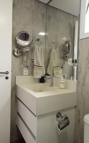 Apartamento à venda com 106m², 3 quartos e 2 vagasBanheiro da Suíte