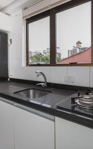 Apartamento para alugar com 81m², 2 quartos e 1 vagaCozinha