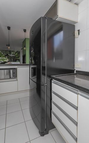 Apartamento para alugar com 81m², 2 quartos e 1 vagaCozinha
