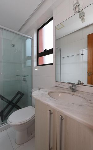 Apartamento para alugar com 81m², 2 quartos e 1 vagaBanheiro