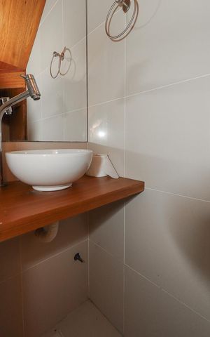 Apartamento para alugar com 81m², 2 quartos e 1 vagaLavabo