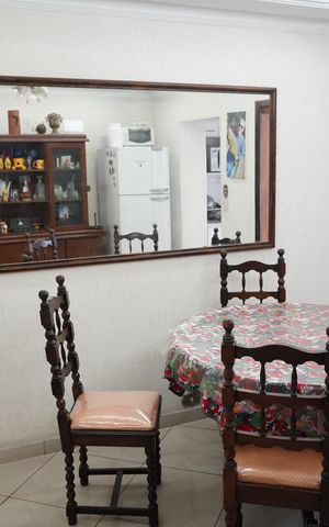 Casa à venda com 160m², 2 quartos e 2 vagasCozinha