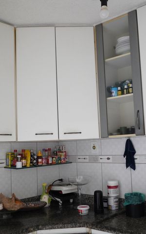 Casa à venda com 160m², 2 quartos e 2 vagasCozinha