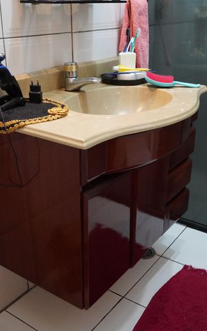 Casa à venda com 160m², 2 quartos e 2 vagasBanheiro