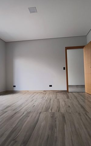 Casa à venda com 365m², 3 quartos e 8 vagas