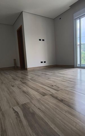 Casa à venda com 365m², 3 quartos e 8 vagas