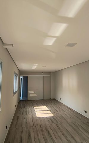 Casa à venda com 365m², 3 quartos e 8 vagas
