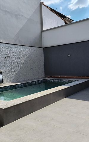Casa à venda com 365m², 3 quartos e 8 vagas