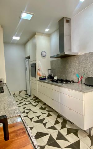 Apartamento à venda com 227m², 3 quartos e 1 vaga Apartamento à venda com 227m², 3 quartos e 1 vagaCozinha