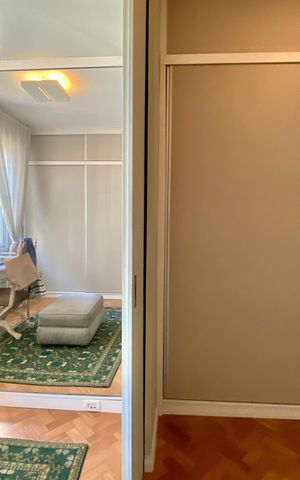 Apartamento à venda com 227m², 3 quartos e 1 vaga Apartamento à venda com 227m², 3 quartos e 1 vagaSuite
