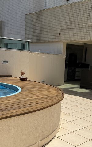 Apartamento à venda com 269m², 4 quartos e 3 vagas Apartamento à venda com 269m², 4 quartos e 3 vagasCob. Privativa - Piscina