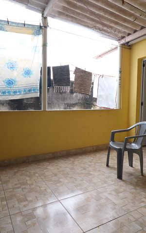Casa à venda com 157m², 3 quartos e 2 vagasÁrea externa