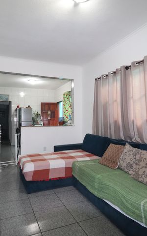 Casa à venda com 157m², 3 quartos e 2 vagasSala