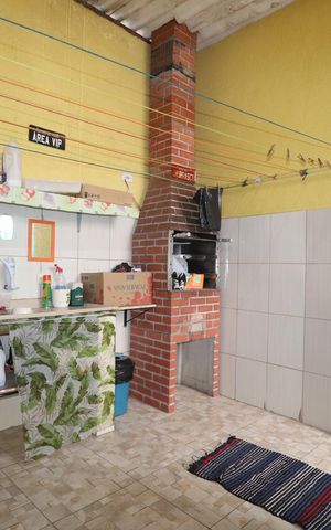 Casa à venda com 157m², 3 quartos e 2 vagasChurrasqueira