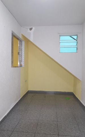 Casa à venda com 157m², 3 quartos e 2 vagasEscritório