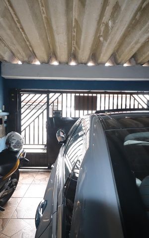 Casa à venda com 157m², 3 quartos e 2 vagasGaragem