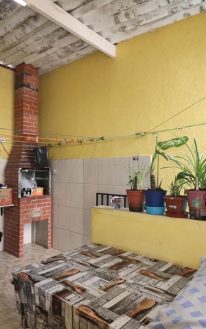 Casa à venda com 157m², 3 quartos e 2 vagasChurrasqueira