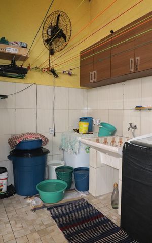 Casa à venda com 157m², 3 quartos e 2 vagasÁrea de Serviço