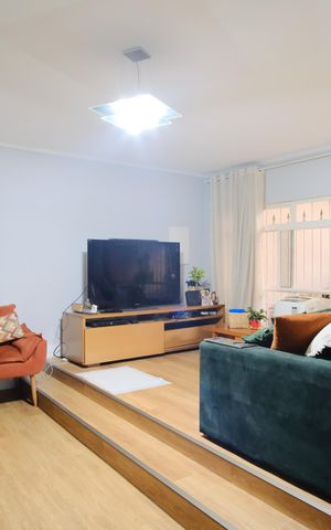 Casa à venda com 200m², 4 quartos e 3 vagasSala