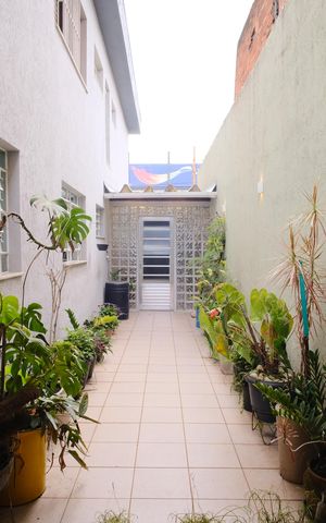 Casa à venda com 200m², 4 quartos e 3 vagasQuintal