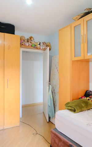 Casa à venda com 200m², 4 quartos e 3 vagasQuarto 2