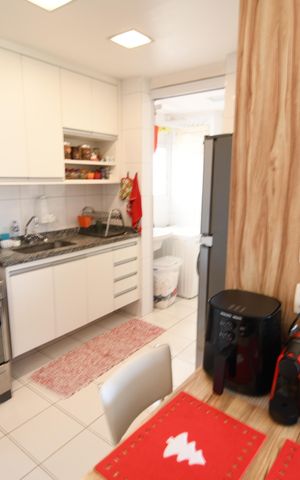 Apartamento à venda com 81m², 3 quartos e 2 vagasCozinha